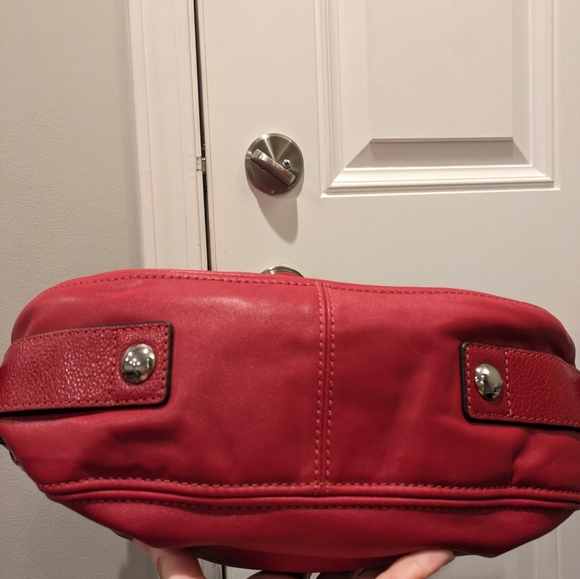 COACH ZOE shoulder bag oversized hobo handbag tote Red; used twice - Picture 4 of 11